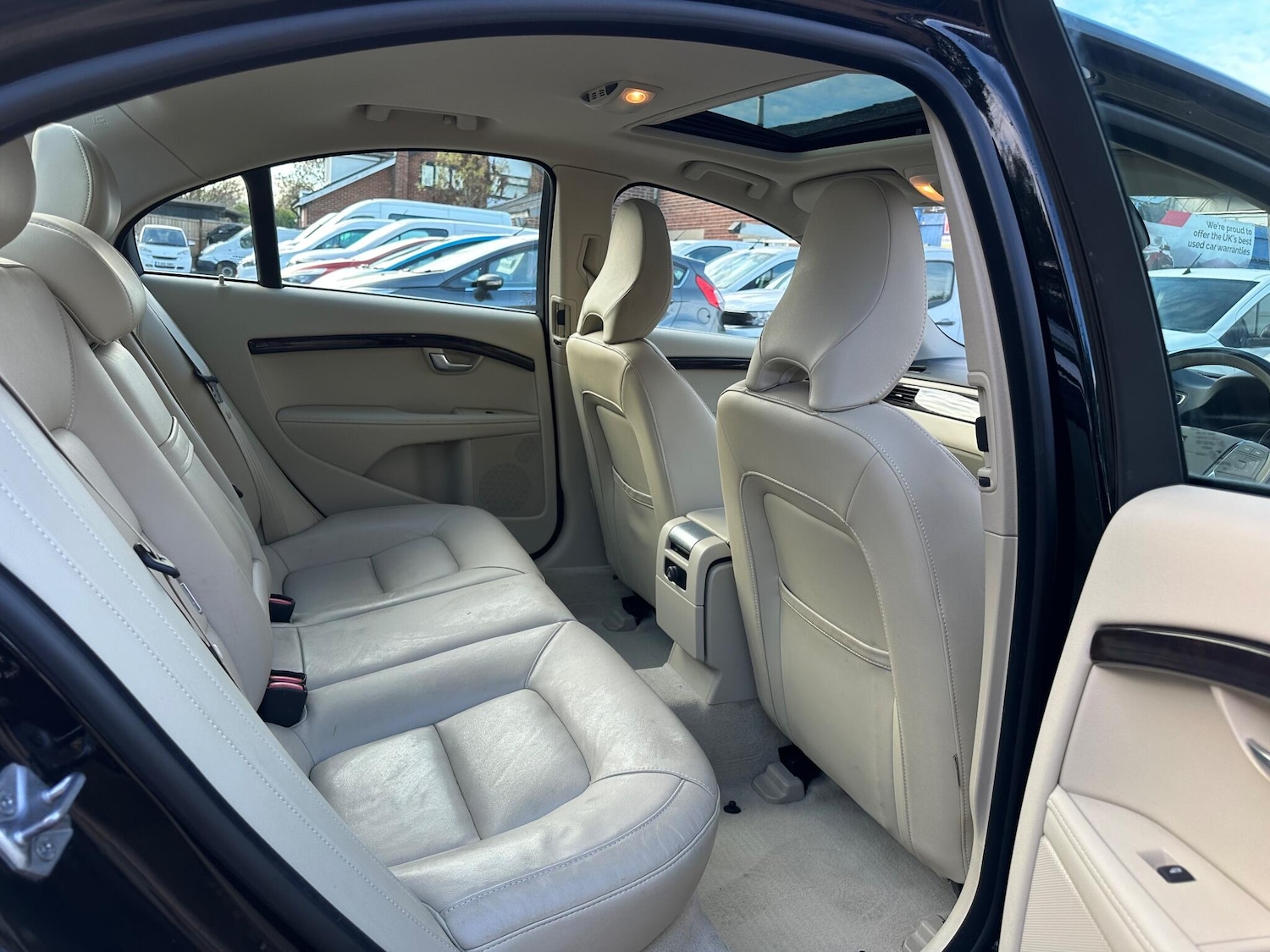 Used Volvo S80 2014 for sale - 76537780: Photo 14