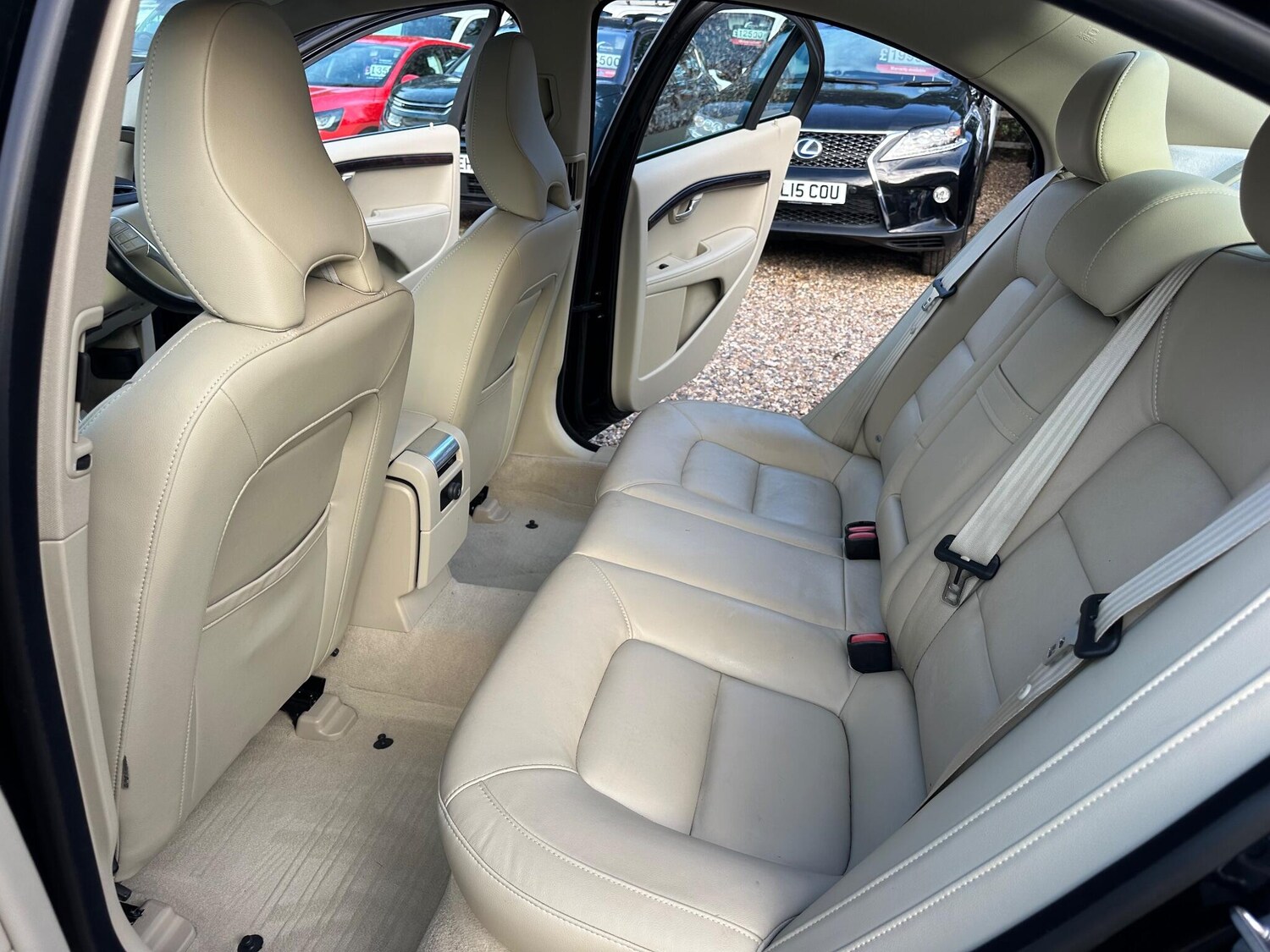 Used Volvo S80 2014 for sale - 76537780: Photo 15