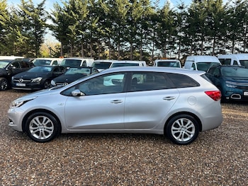 Used Kia Ceed 2016 for sale - 76866330: Photo