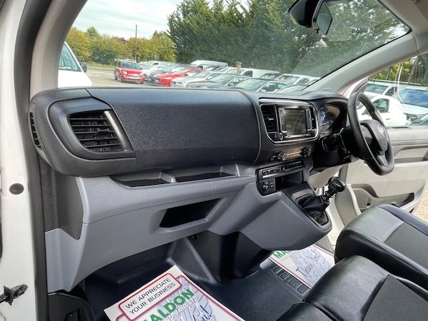 Used Vauxhall Vivaro 2020 for sale - 76094635: Photo 24