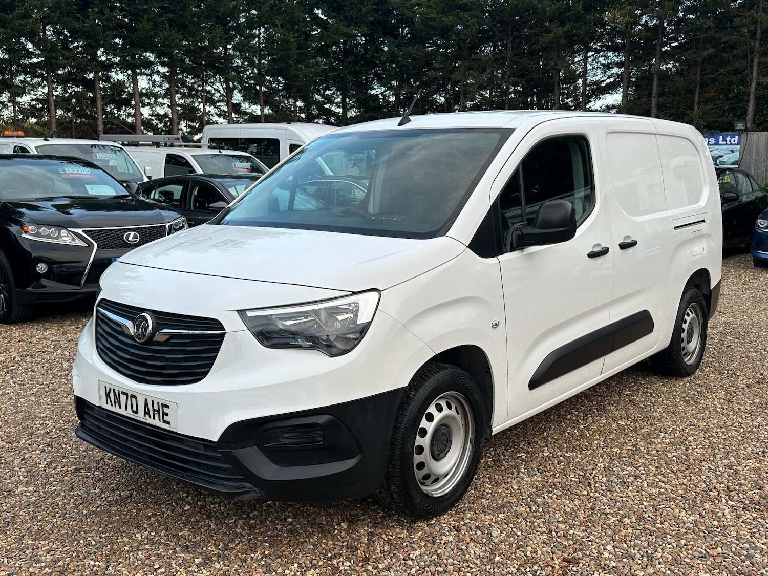 Used Vauxhall Combo 2020 for sale - 76432482: Photo 1