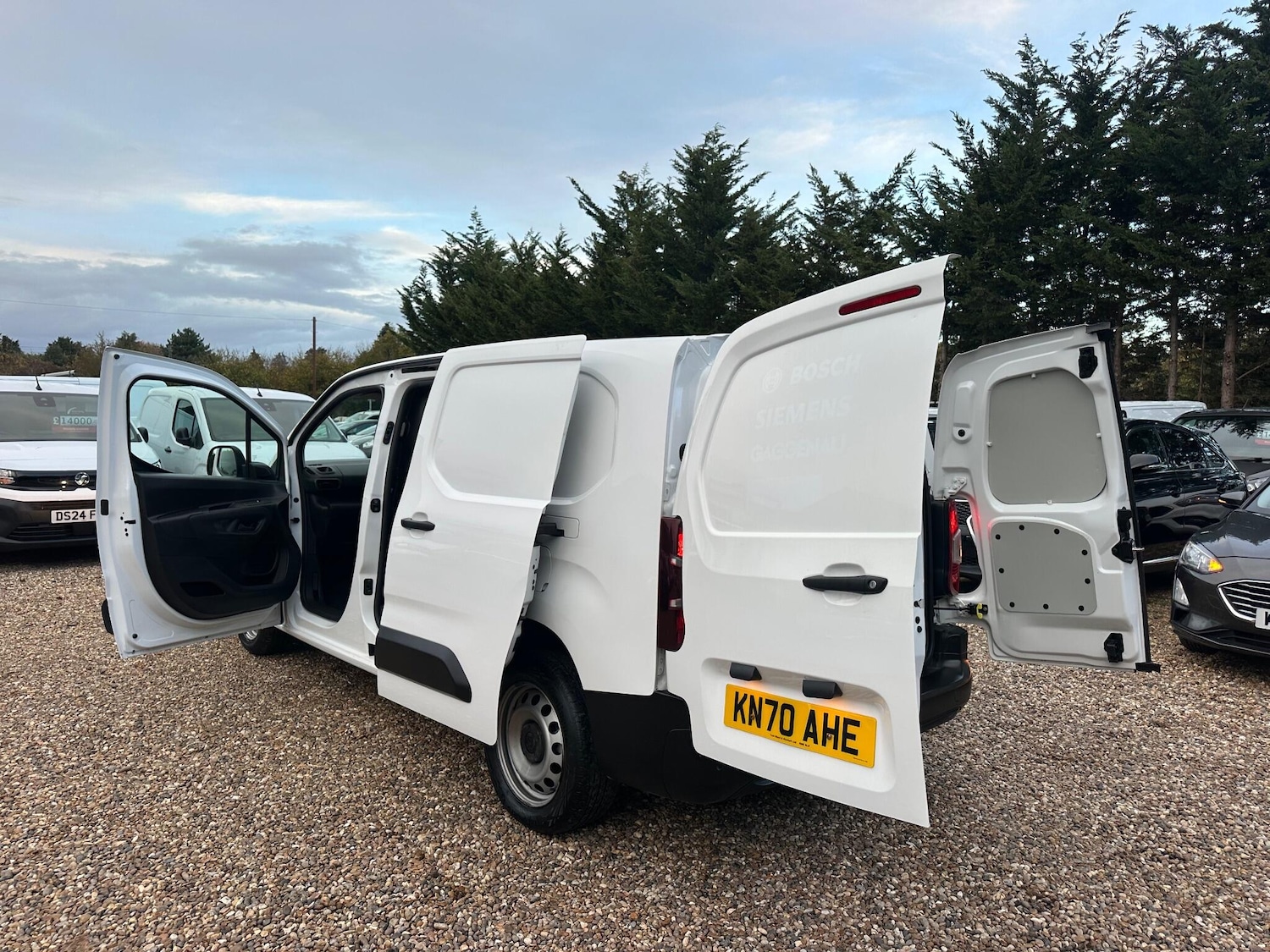 Used Vauxhall Combo 2020 for sale - 76432482: Photo 22