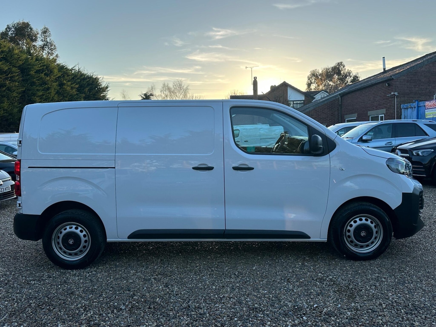 Used Vauxhall Vivaro 2024 for sale - 78019103: Photo 6