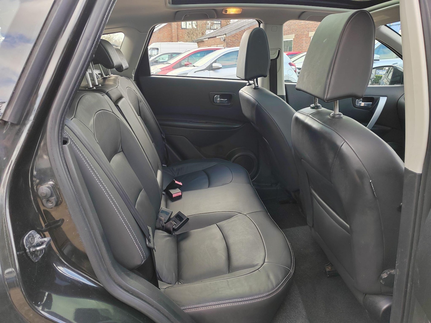 Used Nissan Qashqai for sale - 77670650: Photo 15