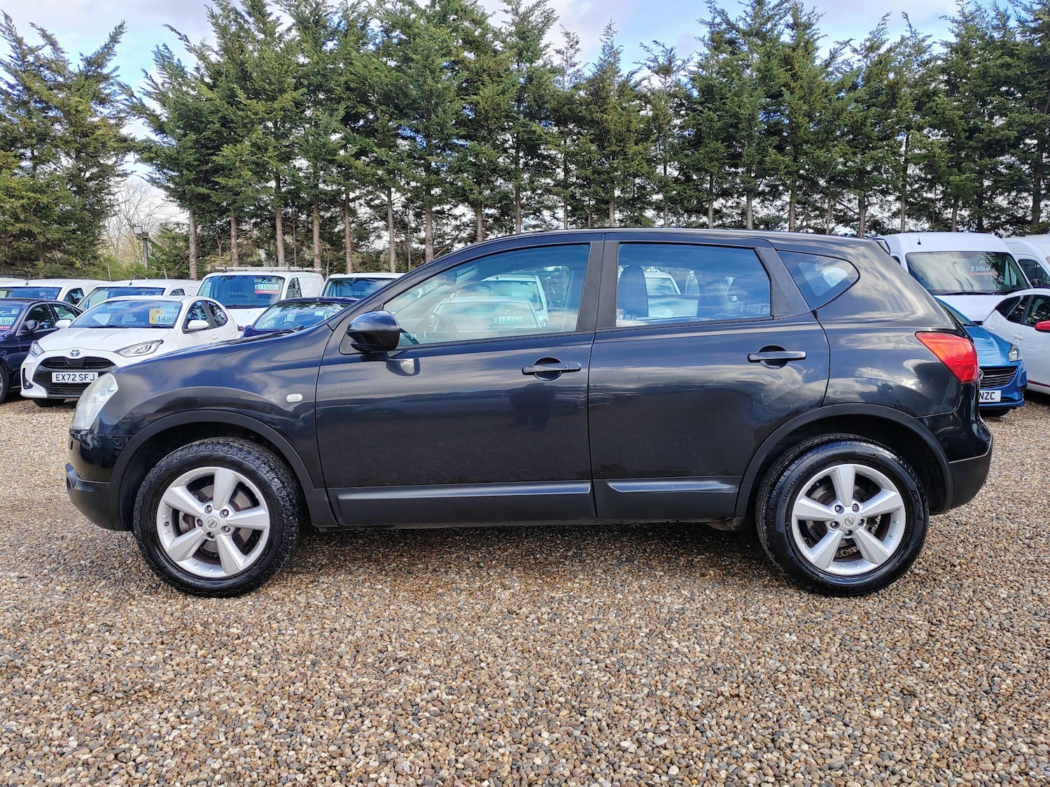 Used Nissan Qashqai for sale - 77670650: Photo 2