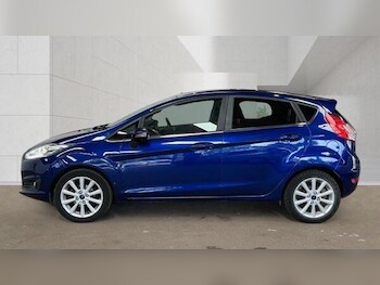 Used Ford Fiesta 2015 for sale - 79509537: Photo