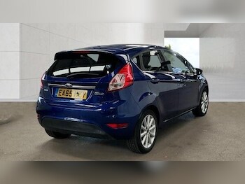 Used Ford Fiesta 2015 for sale - 79509537: Photo