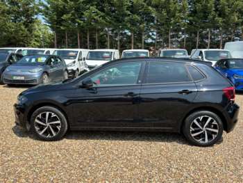 Used Volkswagen Polo 2019 for sale - 74862257: Photo