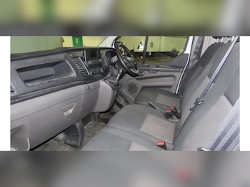 Used Ford Transit Custom 2020 for sale - 76251060: Photo 2