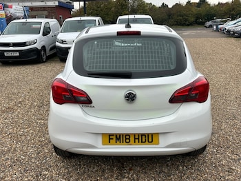 Used Vauxhall Corsa Van 2018 for sale - 76306550: Photo 4