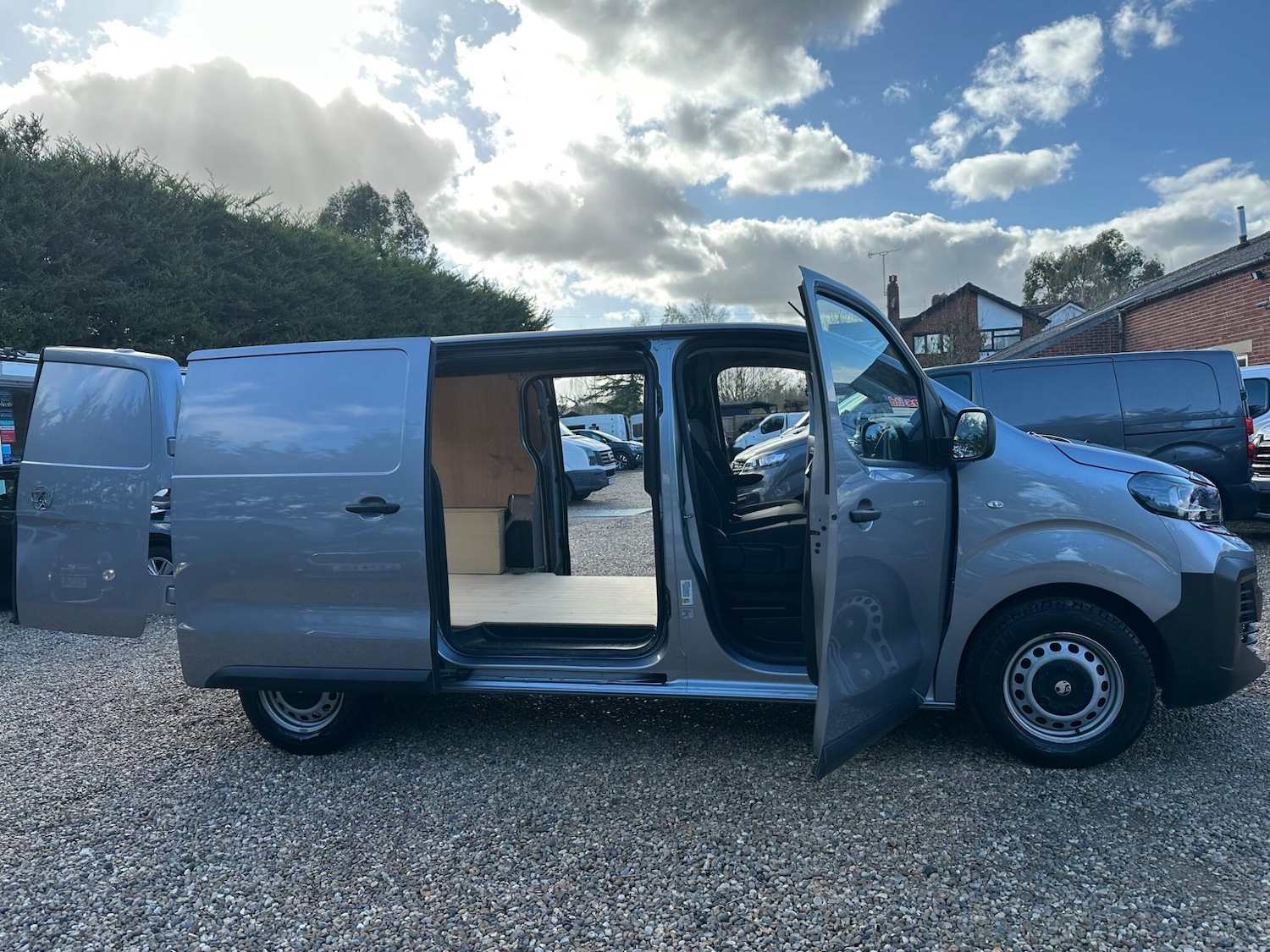 Used Vauxhall Vivaro 2024 for sale - 77970685: Photo 25