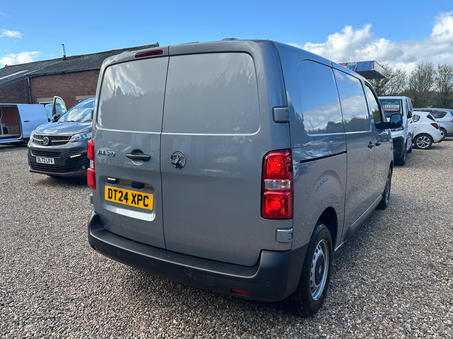 Used Vauxhall Vivaro 2024 for sale - 77970685: Photo 5