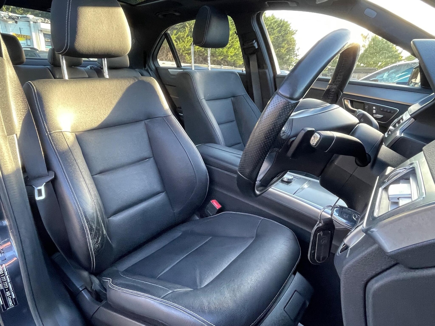 Used Mercedes-Benz E-Class 2014 for sale - 76061003: Photo 18