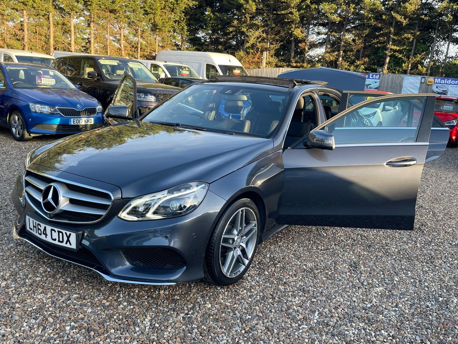 Used Mercedes-Benz E-Class 2014 for sale - 76061003: Photo 32