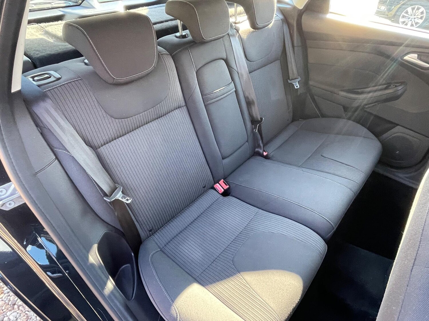 Used Ford Focus 2012 for sale - 76059699: Photo 19
