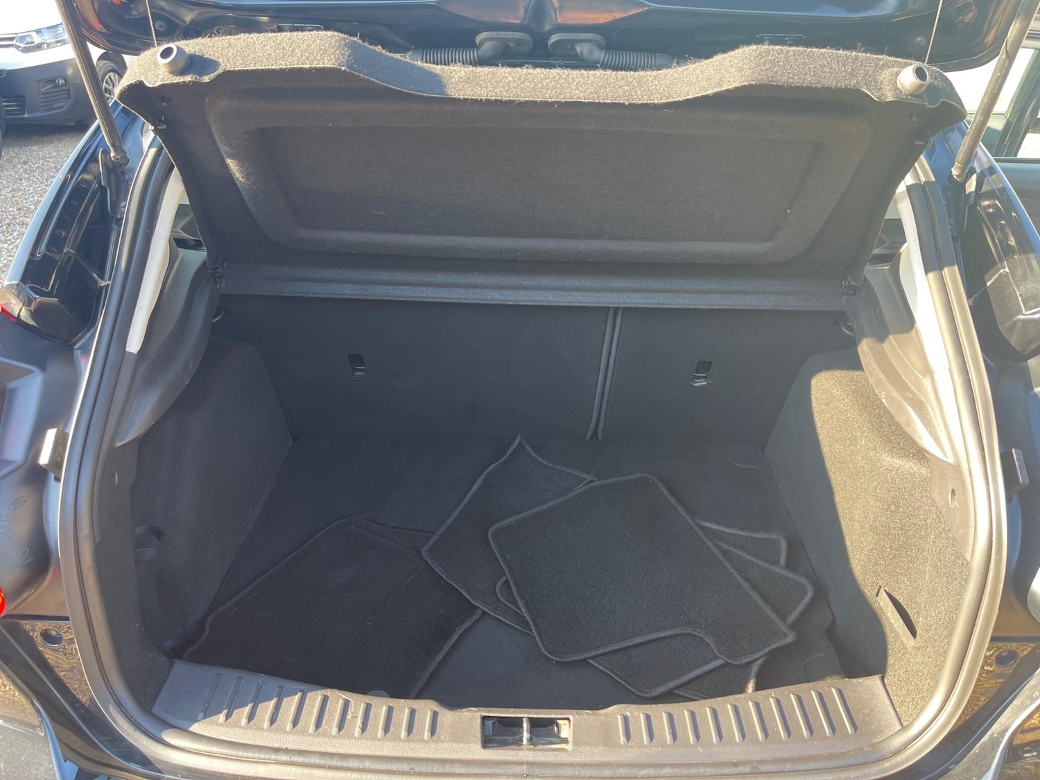 Used Ford Focus 2012 for sale - 76059699: Photo 20