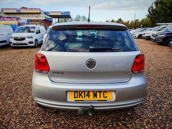 Used Volkswagen Polo 2014 for sale - 76953503: Photo