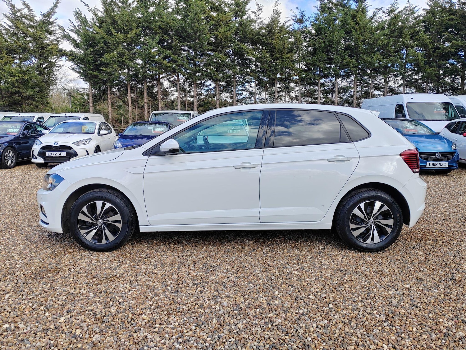 Used Volkswagen Polo 2020 for sale - 77645695: Photo 2