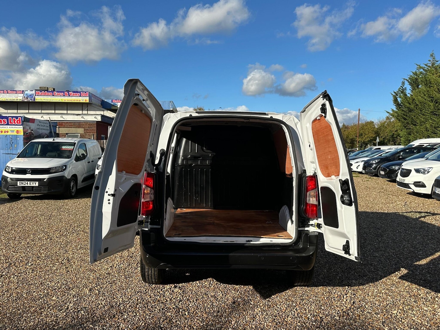 Used Vauxhall Combo 2024 for sale - 76584950: Photo 23