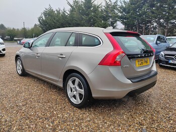 Used Volvo V60 2011 for sale - 78878777: Photo