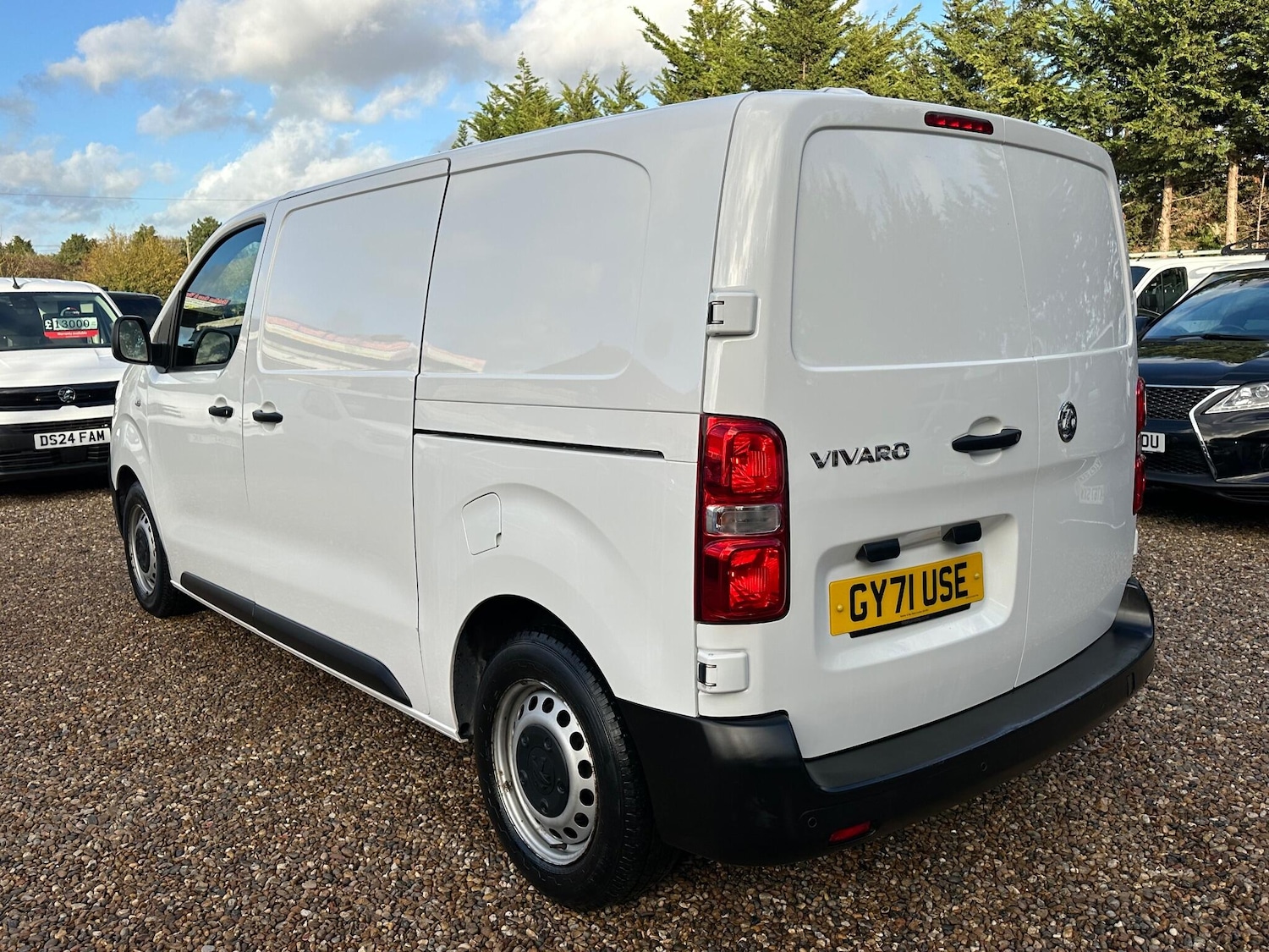Used Vauxhall Vivaro 2021 for sale - 76727642: Photo 3