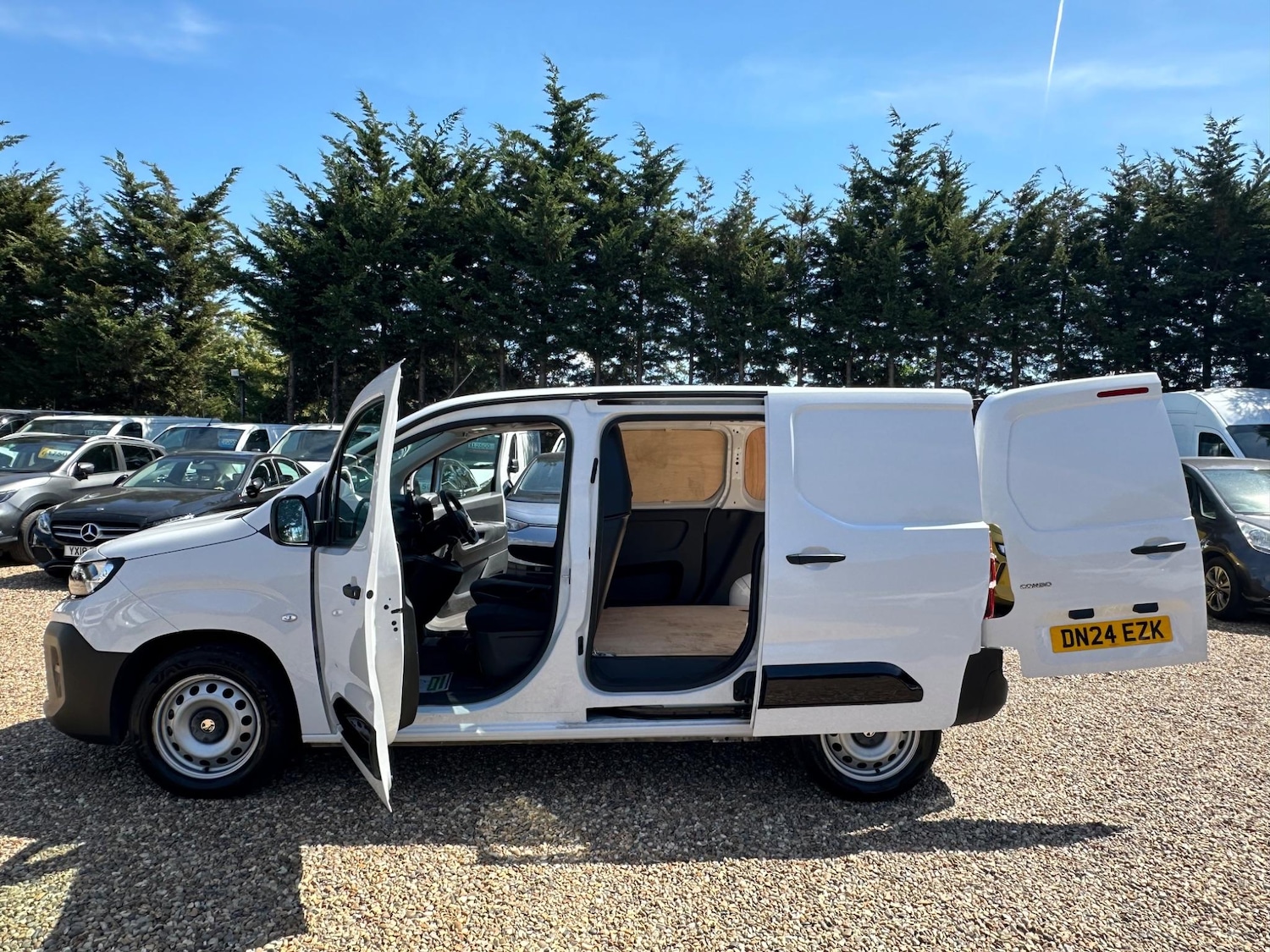 Used Vauxhall Combo 2024 for sale - 76306495: Photo 20
