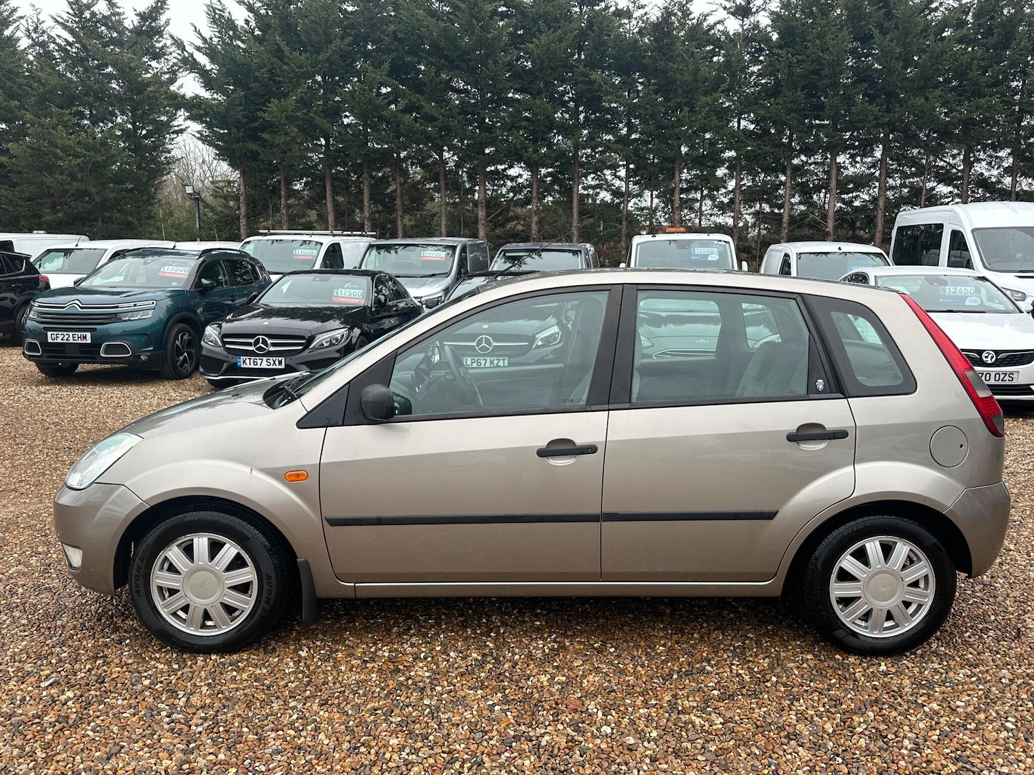 Used Ford Fiesta 2003 for sale - 77166598: Photo 2