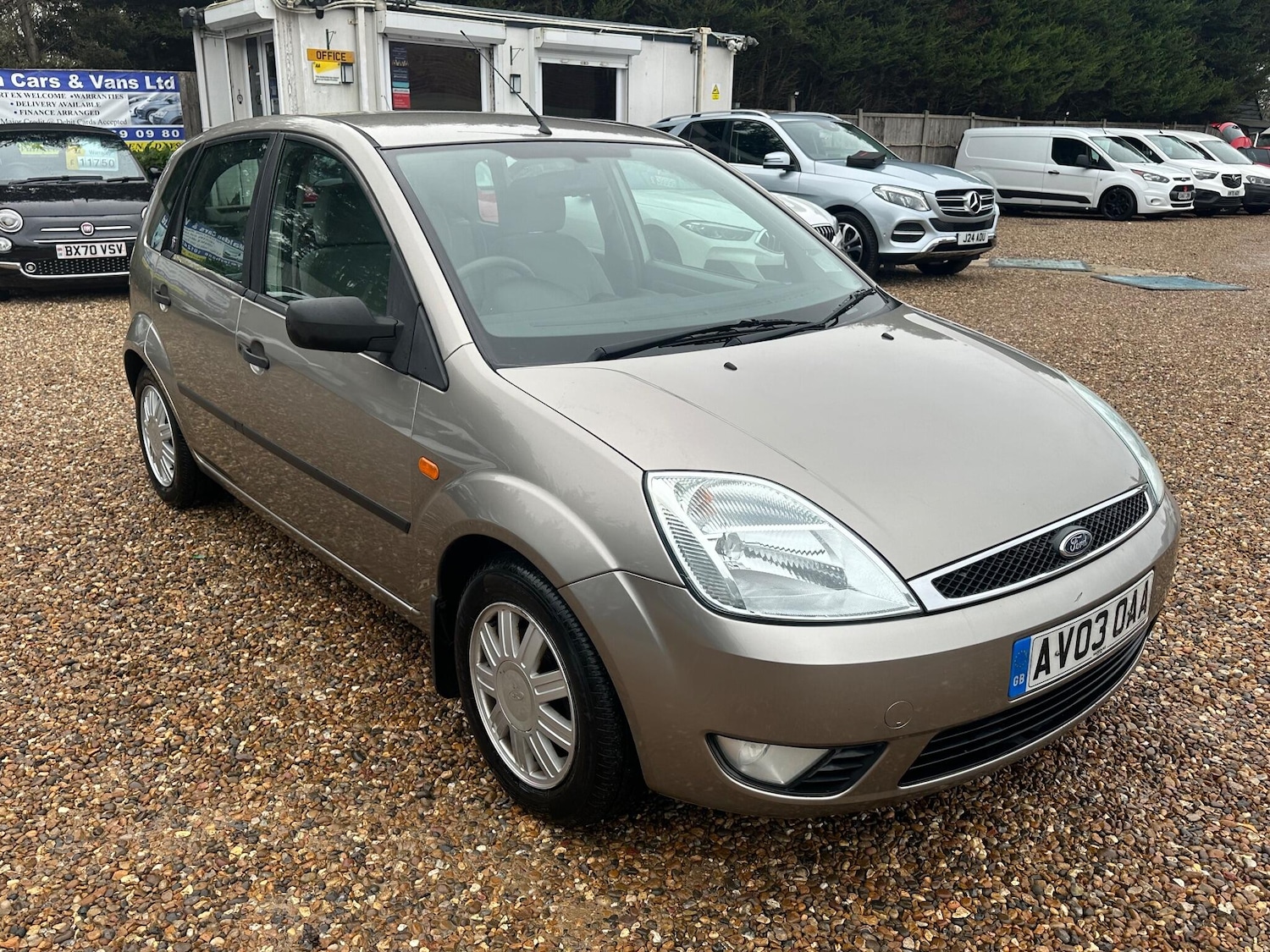 Used Ford Fiesta 2003 for sale - 77166598: Photo 7