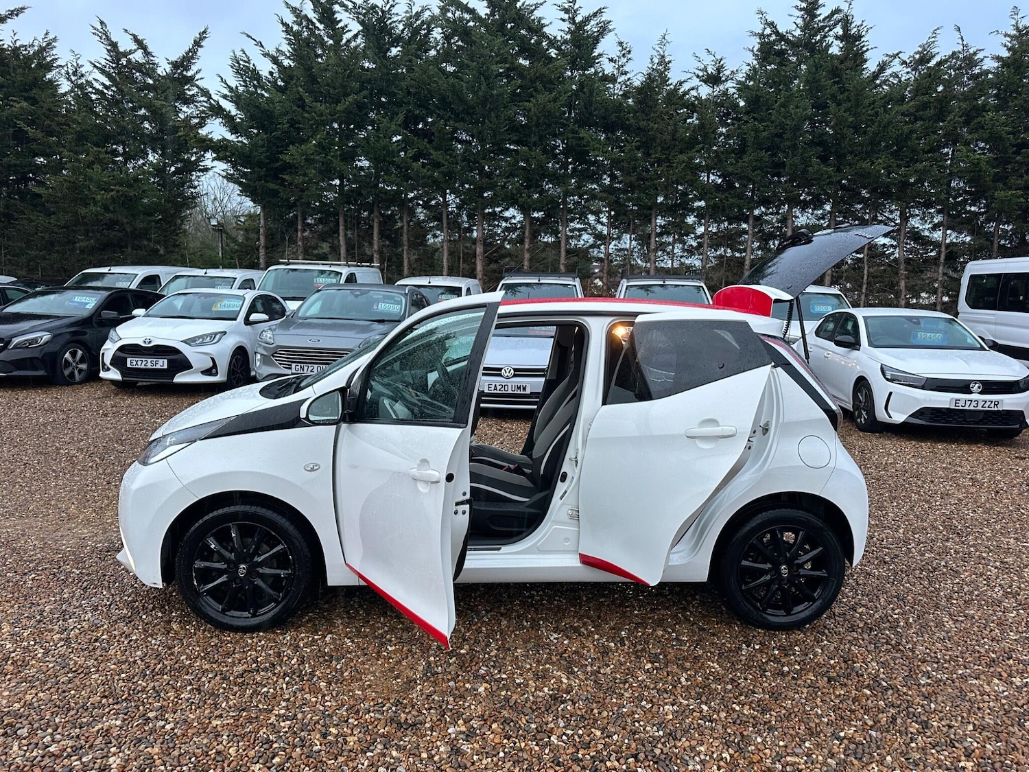 Used Toyota AYGO 2018 for sale - 77509831: Photo 19