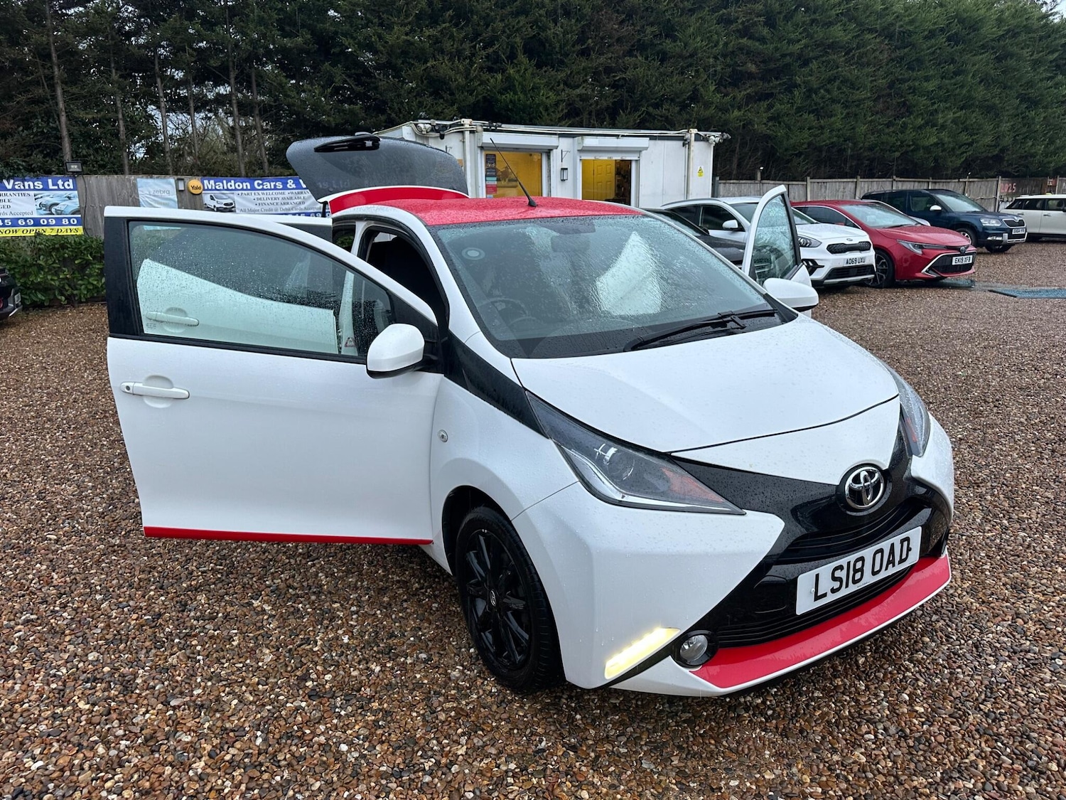 Used Toyota AYGO 2018 for sale - 77509831: Photo 24