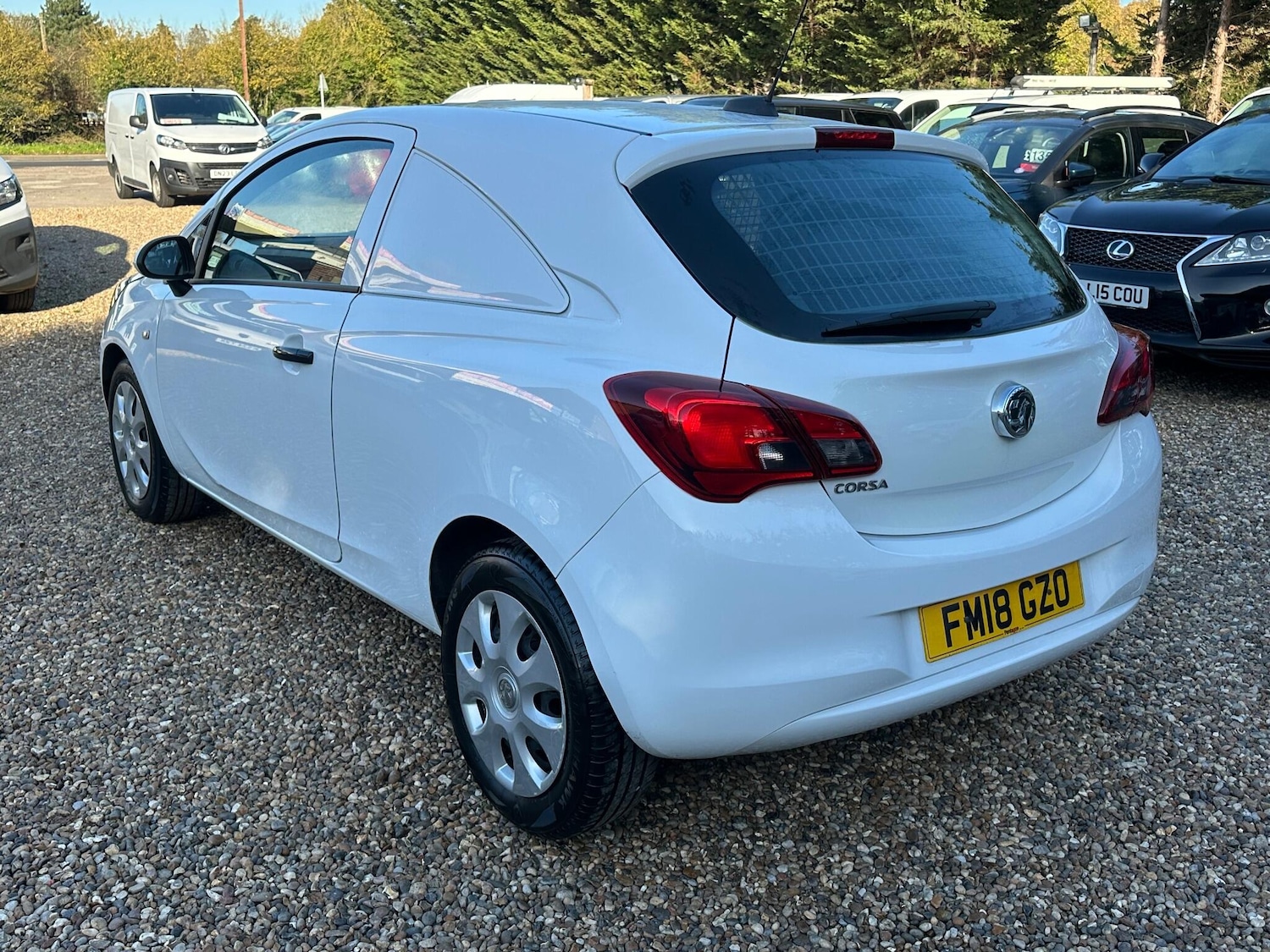 Used Vauxhall Corsa Van 2018 for sale - 76573308: Photo 3
