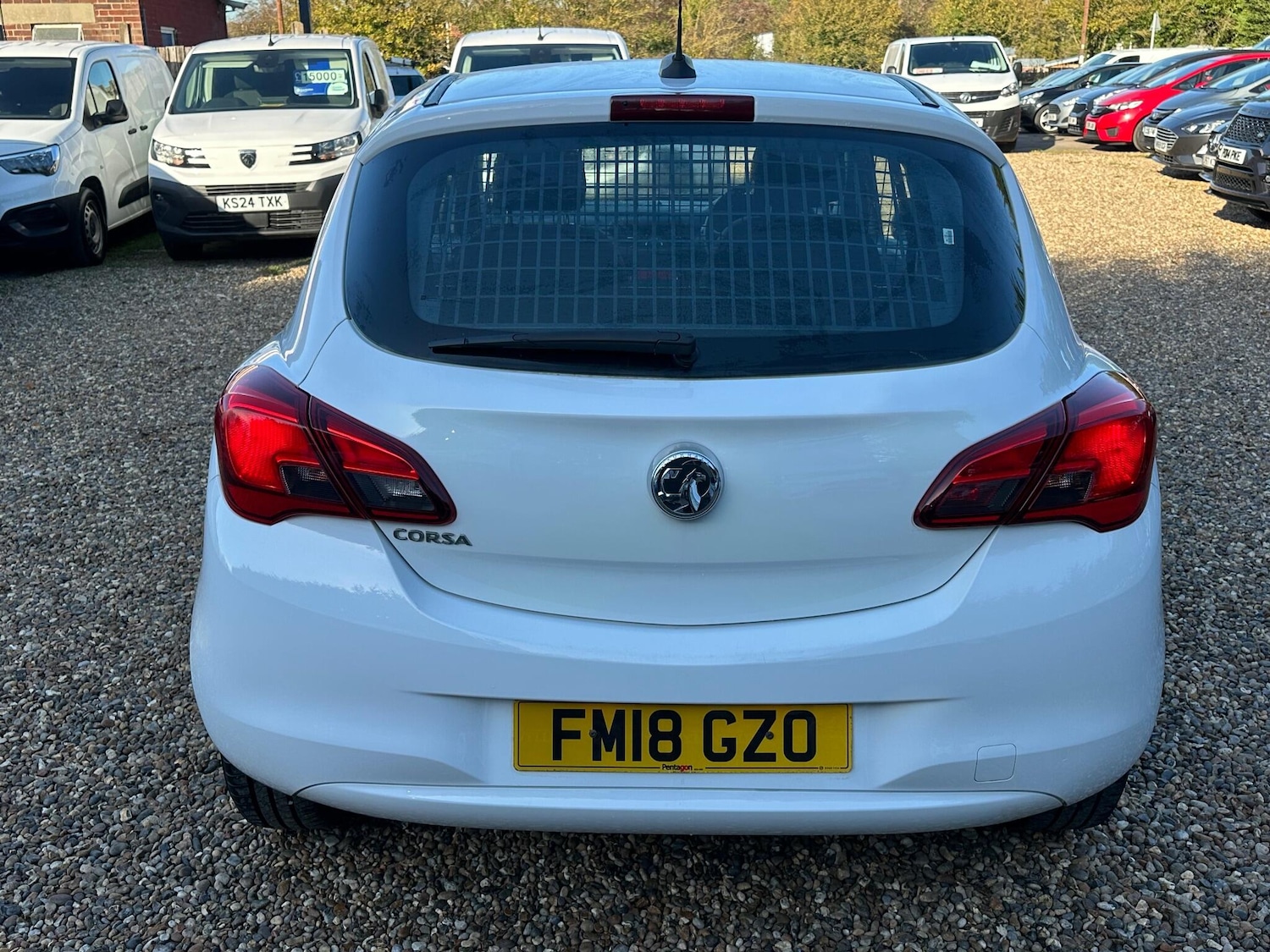 Used Vauxhall Corsa Van 2018 for sale - 76573308: Photo 4