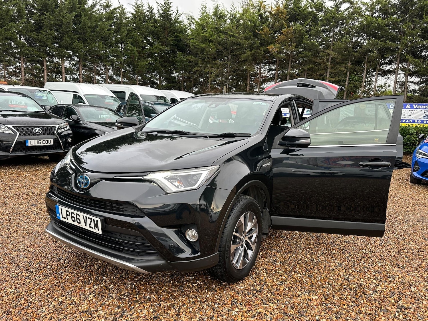 Used Toyota RAV4 2016 for sale - 76688805: Photo 20