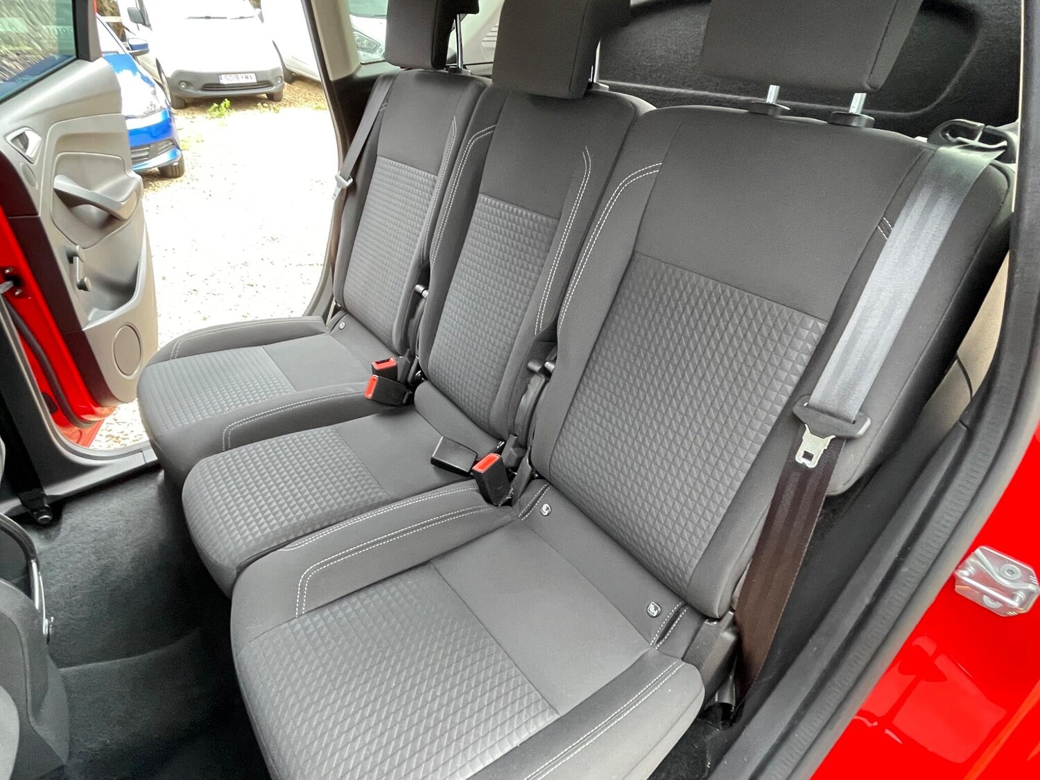 Used Ford C-Max 2017 for sale - 76060023: Photo 25