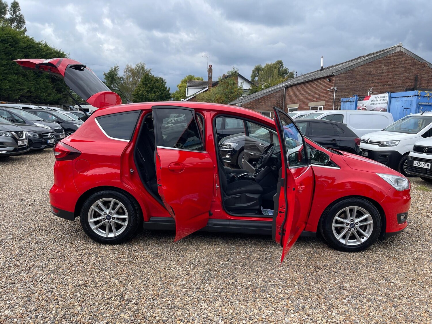 Used Ford C-Max 2017 for sale - 76060023: Photo 34