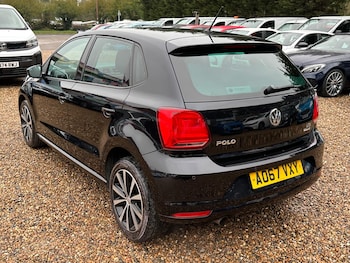 Used Volkswagen Polo 2017 for sale - 77657724: Photo