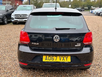 Used Volkswagen Polo 2017 for sale - 77657724: Photo