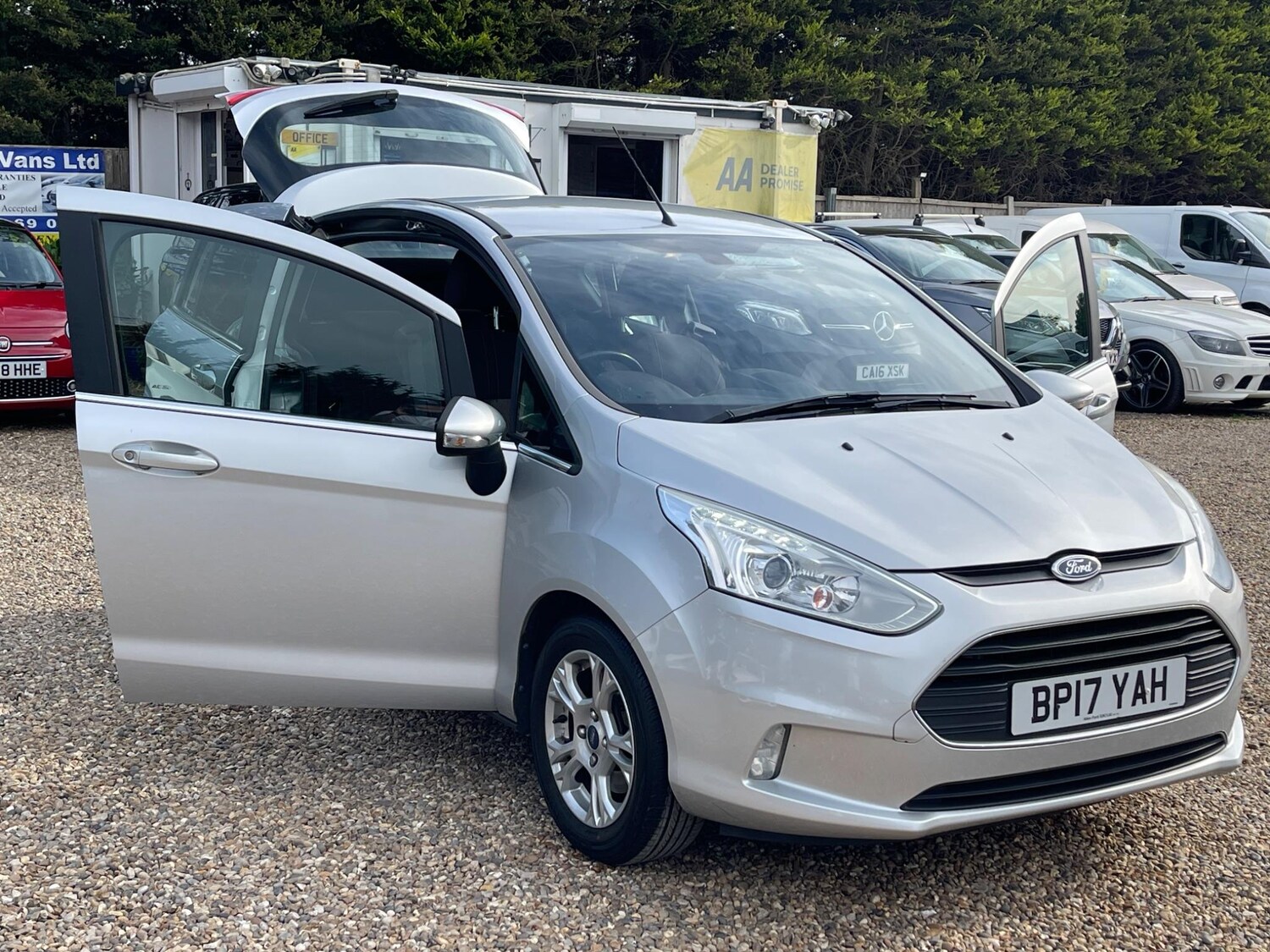 Vehicle 29