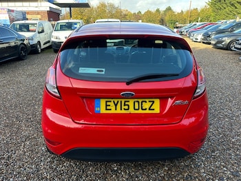 Used Ford Fiesta 2015 for sale - 76714256: Photo