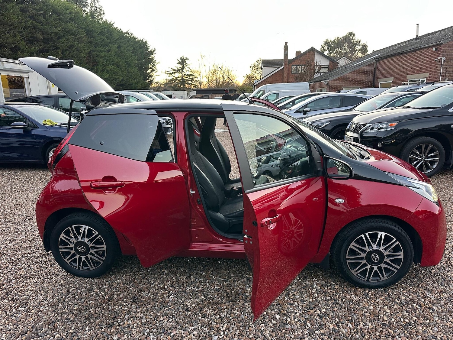 Used Toyota AYGO 2020 for sale - 76898727: Photo 23