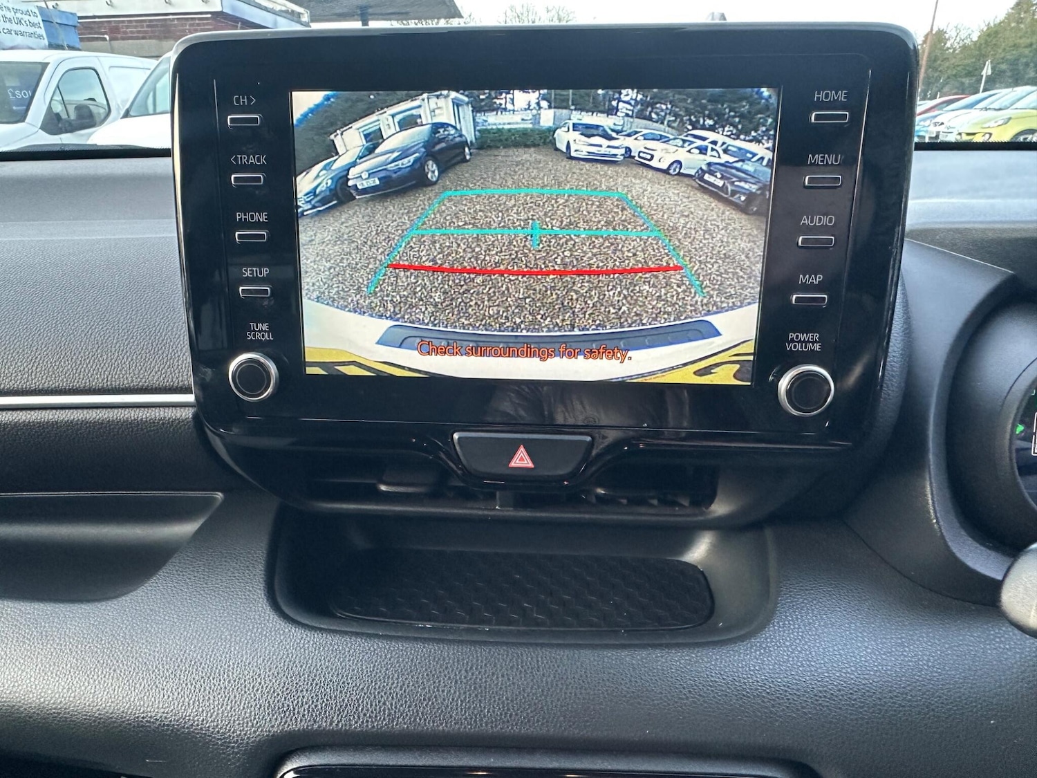 Used Toyota Yaris 2022 for sale - 77387408: Photo 13