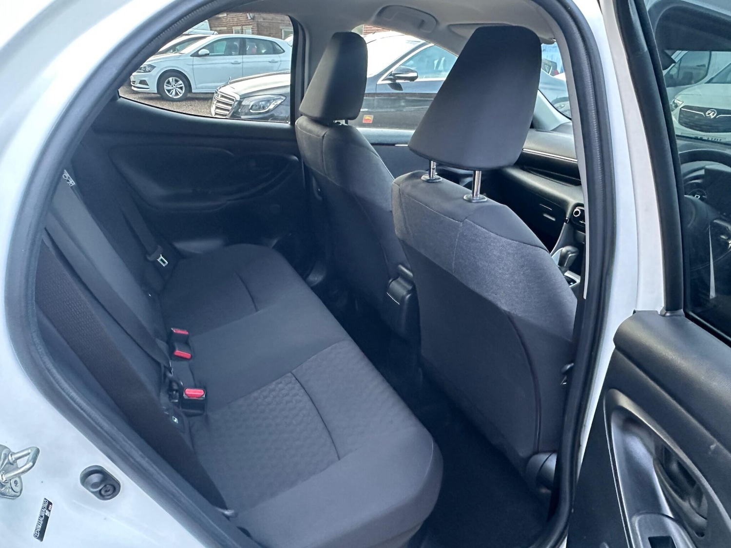 Used Toyota Yaris 2022 for sale - 77387408: Photo 14