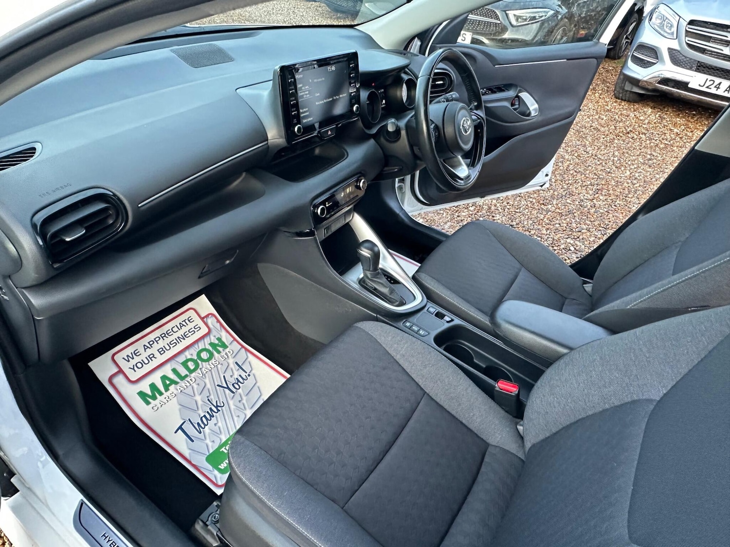 Used Toyota Yaris 2022 for sale - 77387408: Photo 18