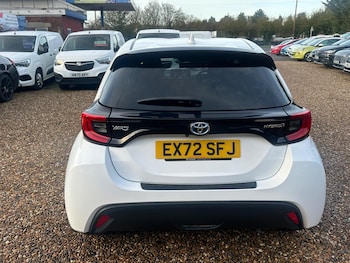 Used Toyota Yaris 2022 for sale - 77387408: Photo