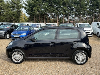 Used Volkswagen up! 2018 for sale - 76122306: Photo