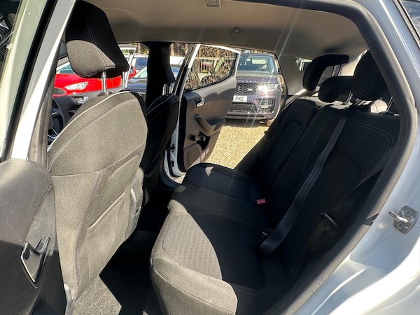 Used Ford Fiesta 2018 for sale - 76109342: Photo 16