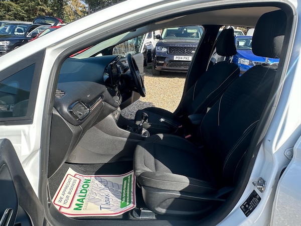 Used Ford Fiesta 2018 for sale - 76109342: Photo 17