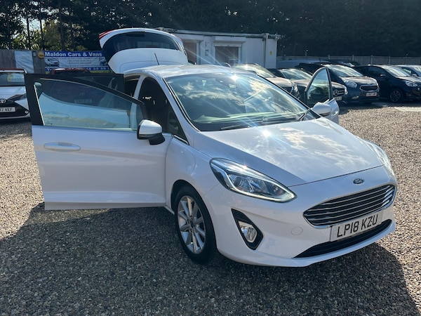 Used Ford Fiesta 2018 for sale - 76109342: Photo 25