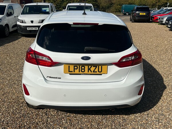 Used Ford Fiesta 2018 for sale - 76109342: Photo 4