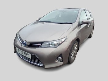 Toyota Auris feature image